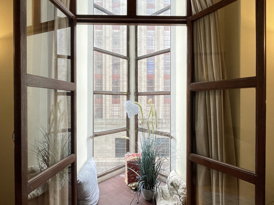 1 Bedroom Property for Sale in Cape Town City Centre Western Cape